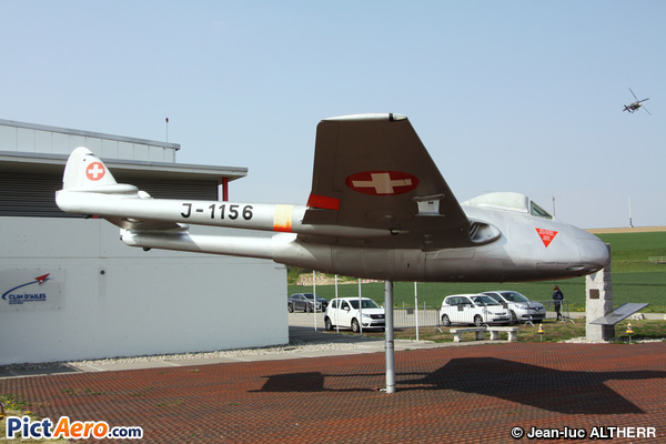 De Havilland Vampire FB.6 (DH-100) (Switzerland - Air Force)
