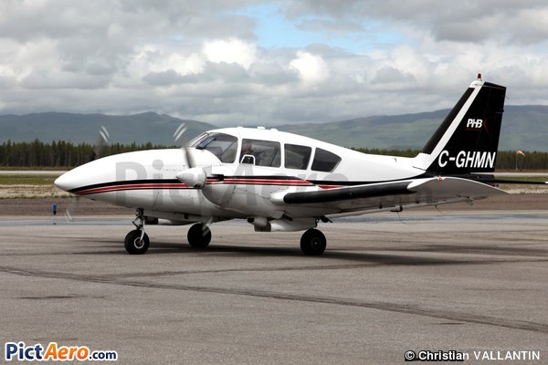 Piper PA-23-250 Aztec C (Aerophoto.Inc)