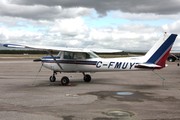 Cessna 152 (C-FMUY)