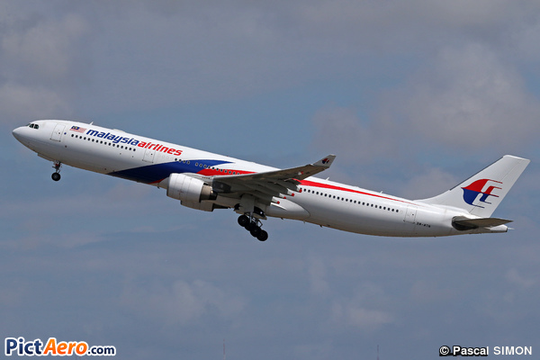 Airbus A330-323E (Malaysia Airlines)