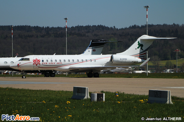 Bombardier BD-700-1A10 Global Express (ZYB Lily Jet)