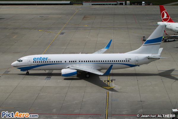 Boeing 737-8CX/WL (Enter Air)