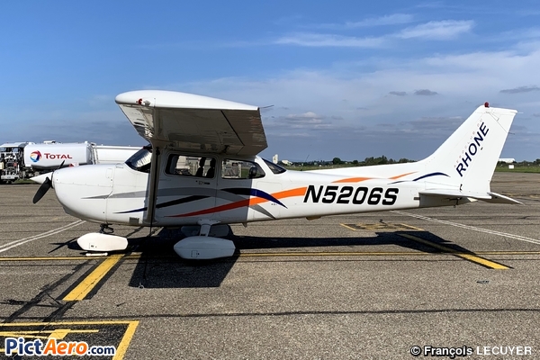 Cessna 172S (Aéroclub du Rhone et du Sud Est)