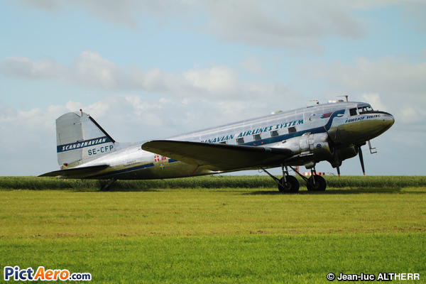 Douglas DC-3C (Flygende Veteraner)