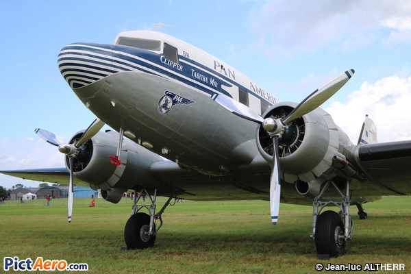 Douglas DC-3 C (PMDG Flight Operations)