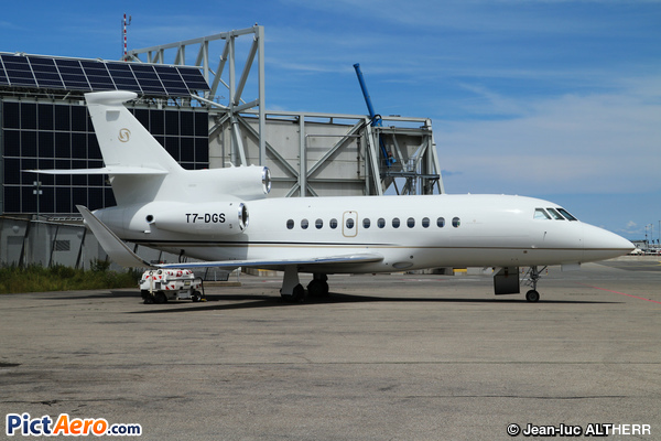 Dassault Falcon 900 LX (Prince Aviation)