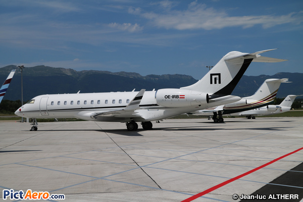 Bombardier BD-700-1A10 Global Express (Laudamotion Executive)