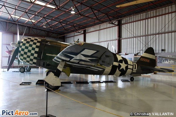 Republic P-47G Thunderbolt (The Fighter Collection at Duxford)