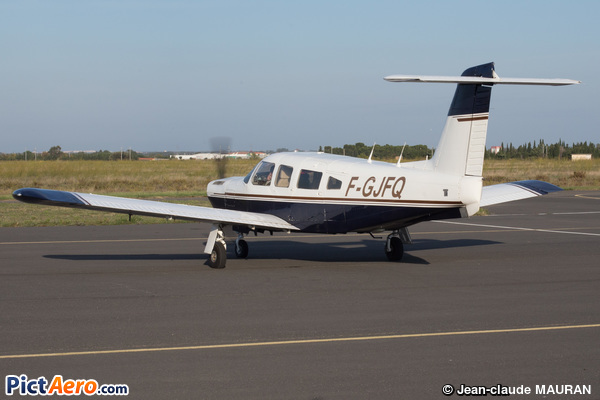 Piper PA32RT-300 Lance II  (ChuteXtrem Sarl)