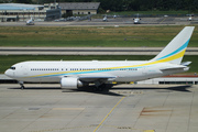Boeing 767-2DX/ER (P4-CLA)