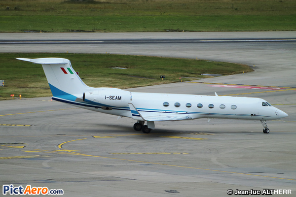 Gulfstream Aerospace G-550 (G-V-SP) (Sirio)