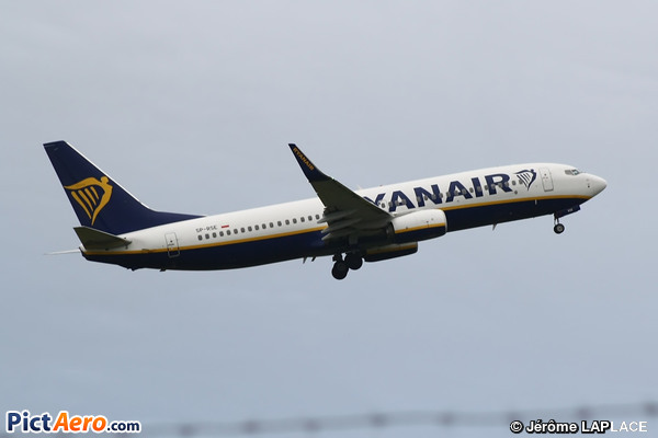 Boeing 737-8AS/WL (Buzz (Ryanair))