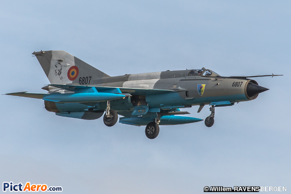 Mikoyan-Gurevich MiG-21MF (Romania - Air Force)