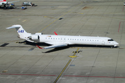 Bombardier CRJ-900ER (EC-JZU)
