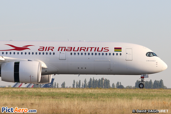 Airbus A350-941 (Air Mauritius)