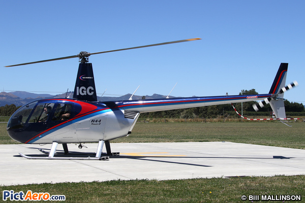 Robinson R-44 Raven II (Garden City Helicopters)