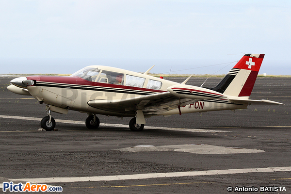 Piper PA-24-260 Commanche (Private)