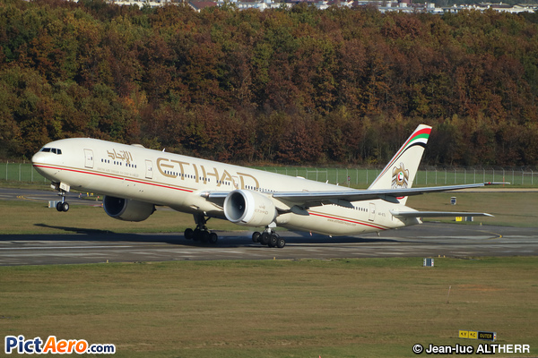 Boeing 777-3FX/ER (Etihad Airways)