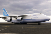 Antonov An-124-100 Ruslan (UR-82009)