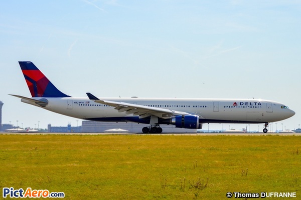 Airbus A330-302 (Delta Air Lines)