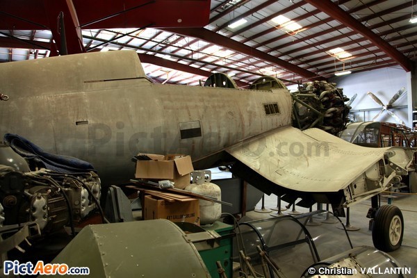 Vought F4U-4B (Yanks Air Museum)