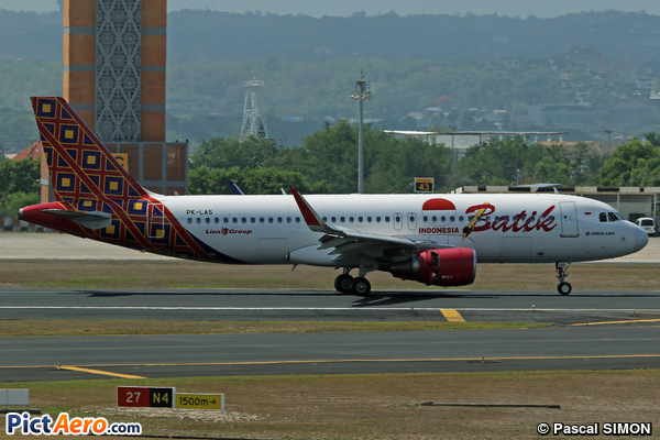 Airbus A320-214/WL (Batik Air)