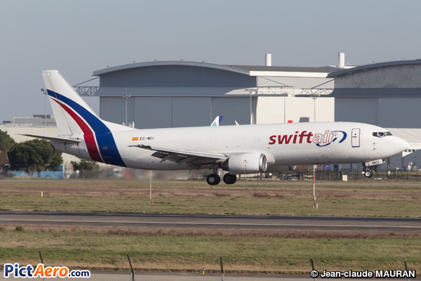 Boeing 737-4Q8 (Swiftair)