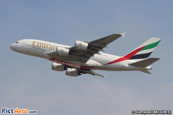 Airbus A380-842 (Emirates)