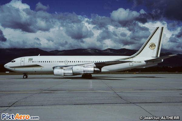 Boeing 720-047(B) (Sheikh Kamal Adham)