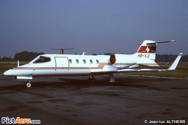 Learjet 31A (Aeroleasing SA)