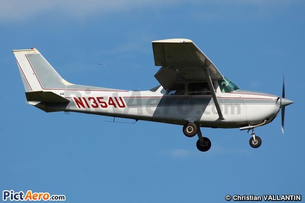 Cessna 172M Skyhawk (Private / Privé)