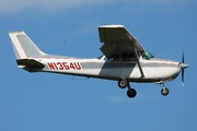 Cessna 172M Skyhawk (N1354U)