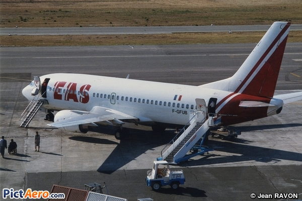 Boeing 737-33A (Europe Aero Service (EAS))