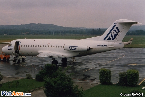 Fokker F28-1068 Fellowship (TAT - Touraine Air Transport)