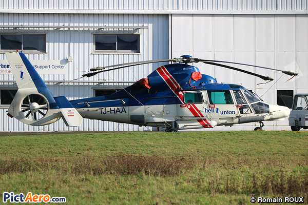 Eurocopter AS-365N-3 Dauphin 2 (Heli Union)
