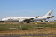 Airbus A330-302 (LY-LEO)