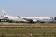 Airbus A330-302 (LY-LEO)