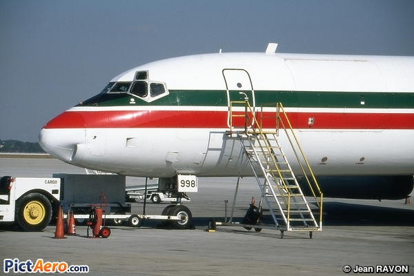 Douglas DC-8-62AF (Emery Worldwide)