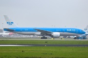 Boeing 777-206/ER (PH-BQI)