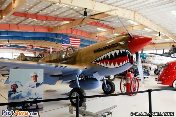 Curtis P-40E Kittyhawk 1A (War Eagles Air Museum)