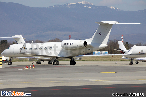 Gulfstream Aerospace G-550 (G-V-SP) (Deer Jet)