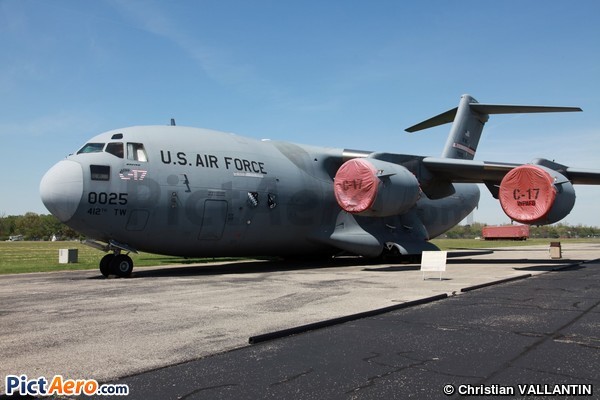 McDonnell YC-17A Globemaster III (National Museum of the USAF)