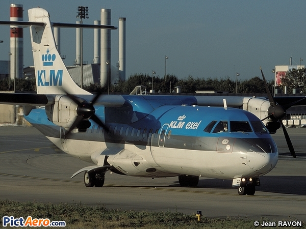 ATR 42-312 (Air Excel)