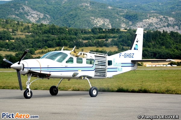 Cessna 208B Grand Caravan (Finist'Air)