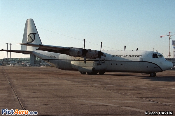 Lockheed L-100-30 Hercules (L-382G) (Southern Air Transport)