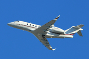 Bombardier BD-100-1A10 Challenger 350 (N771QS)