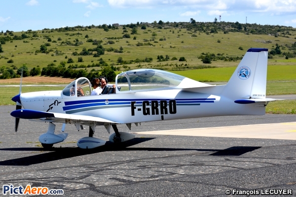 Issoire Aviation APM-20 Lionceau (AERO CLUB DE LA ROCHELLE ET DE LA CHARENTE MARITIME (ACLR) )