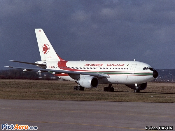 Airbus A310-203 (Air Algerie)