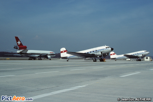 Douglas DC-3C-S1C3G (Classic Air)