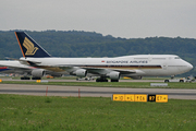 Boeing 747-412 (9V-SMY)